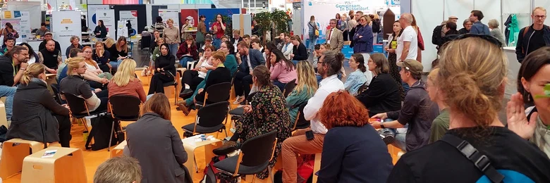Blick in die FishBowl-Diskussion, an der viele Personen teilgenommen haben.